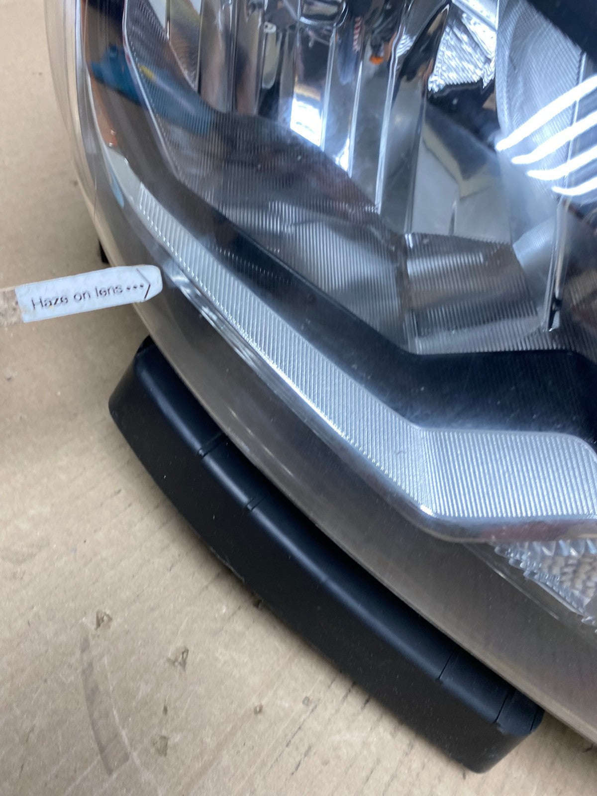 2016 - 2018 Nissan Sentra Front Right Passenger RH Halogen Headlight AE9499 LK4