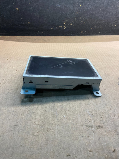 2010 - 2011 Chevrolet Equinox Radio Display Screen Information Dash Oem z8743 DG3