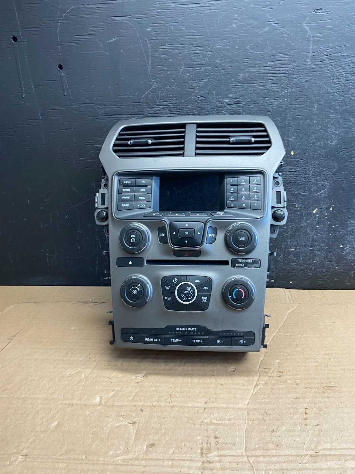 2014 2015 Ford Explorer Radio Climate Control Trim Bezel Panel AF1986 DG0