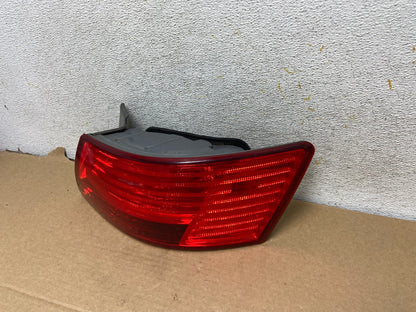 2009 to 2010 Hyundai Sonata Right Passenger Side Tail Light AH7746 LK2