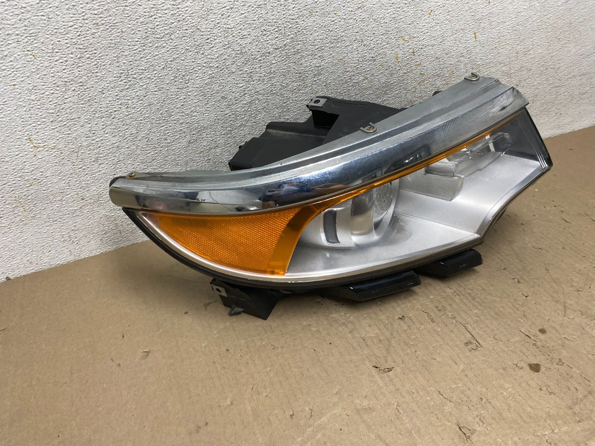 2011 to 2014 Ford Edge Front Right Passenger Headlight Halogen AH7626 DW1