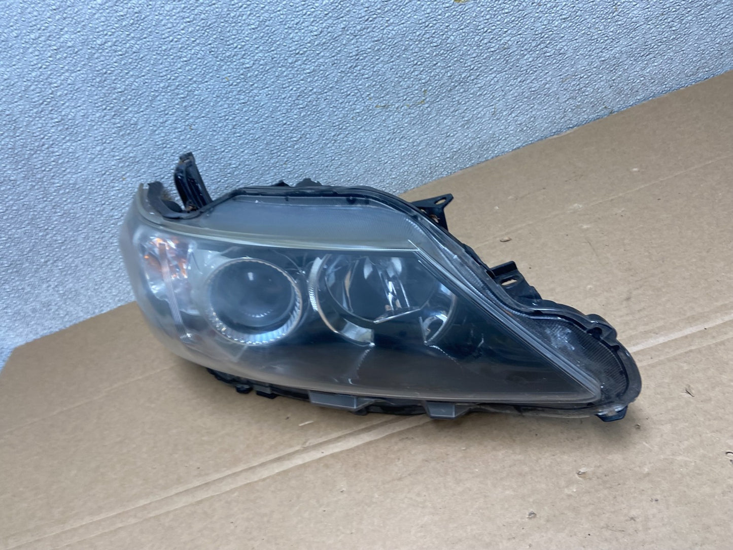 2011 2012 2013 Scion Tc Right Passenger Rh Side Halogen Headlight Oem Y6972 DW1