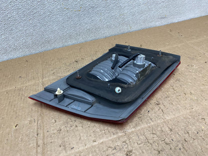 2005 2006 2007 Honda Odyssey Inner Right Passenger RH Tail Light Z1142 DW4