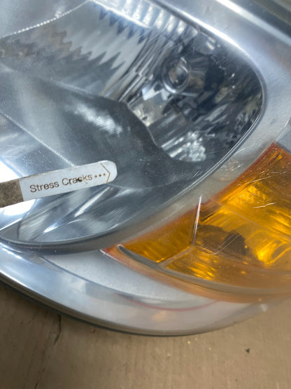 2008 to 2010 Dodge Caravan Left+Right Set Side Halogen Headlights AI8161 DW6