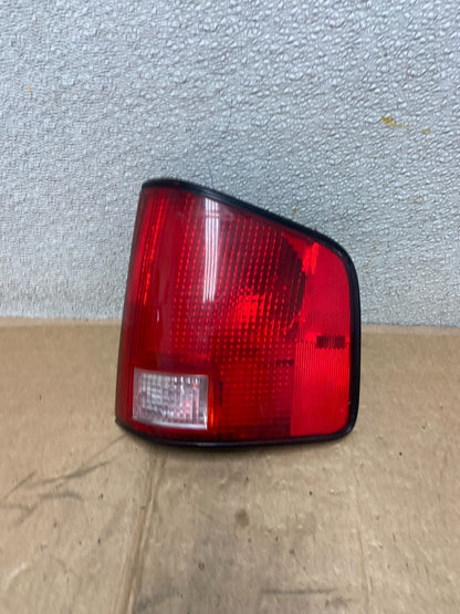 1994 to 2002 Chevrolet S10/S15 Tail Light Passenger Side AA14080