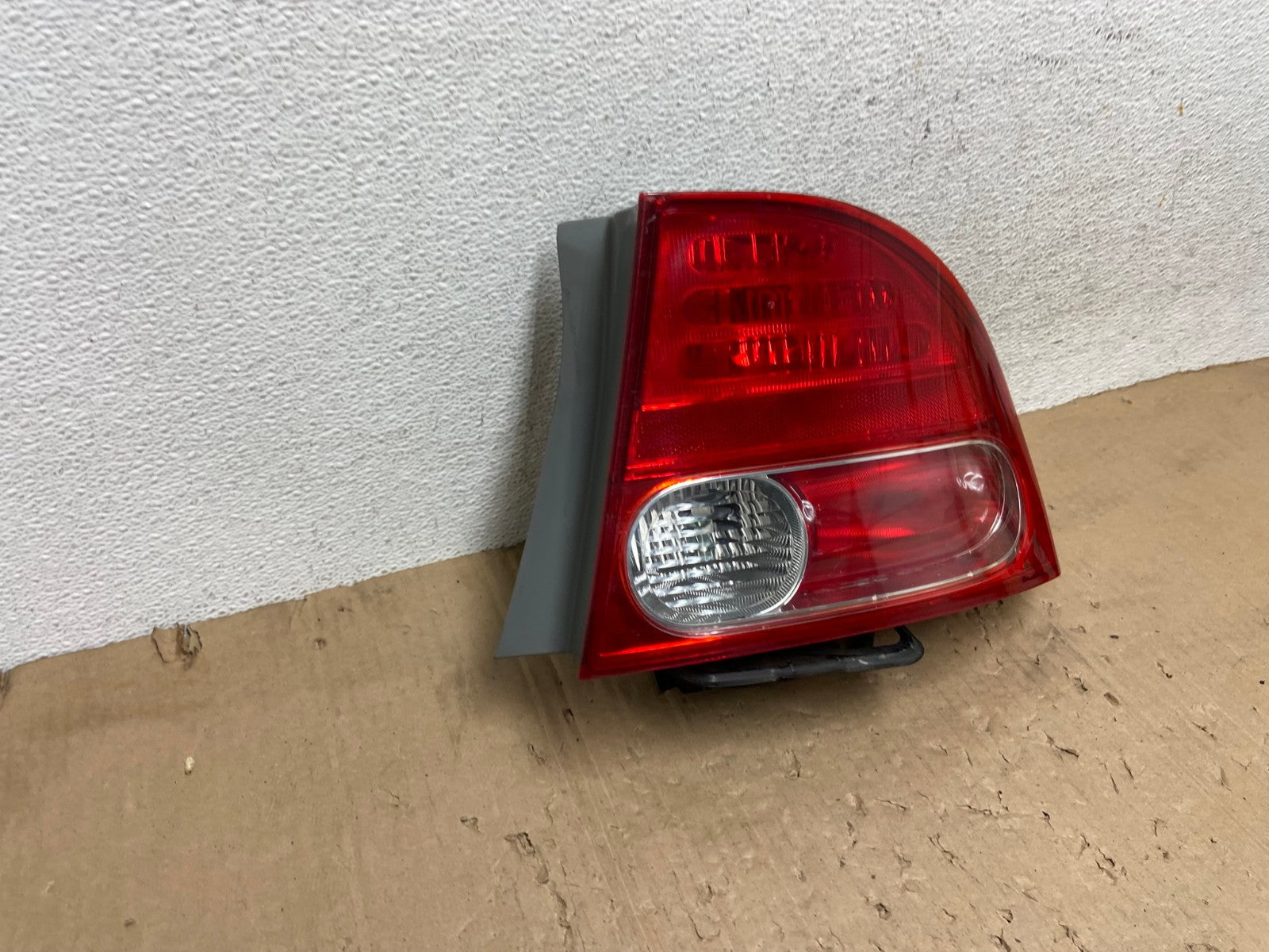 2006 2007 2008 Honda Civic Right Passenger Rh Side Tail Light AE9280 LK2