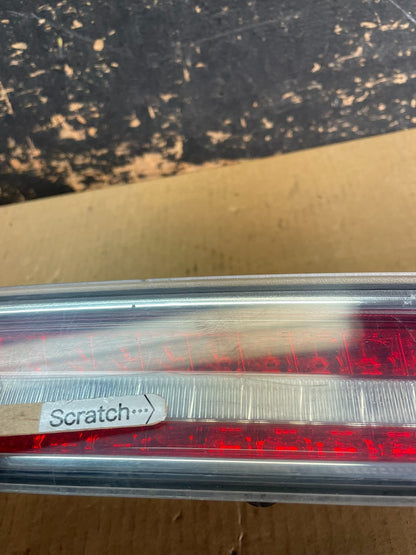 2013-2019 Lincoln MKZ Rear Center Trunk Tailgate Tail Light OEM z8251 DG4