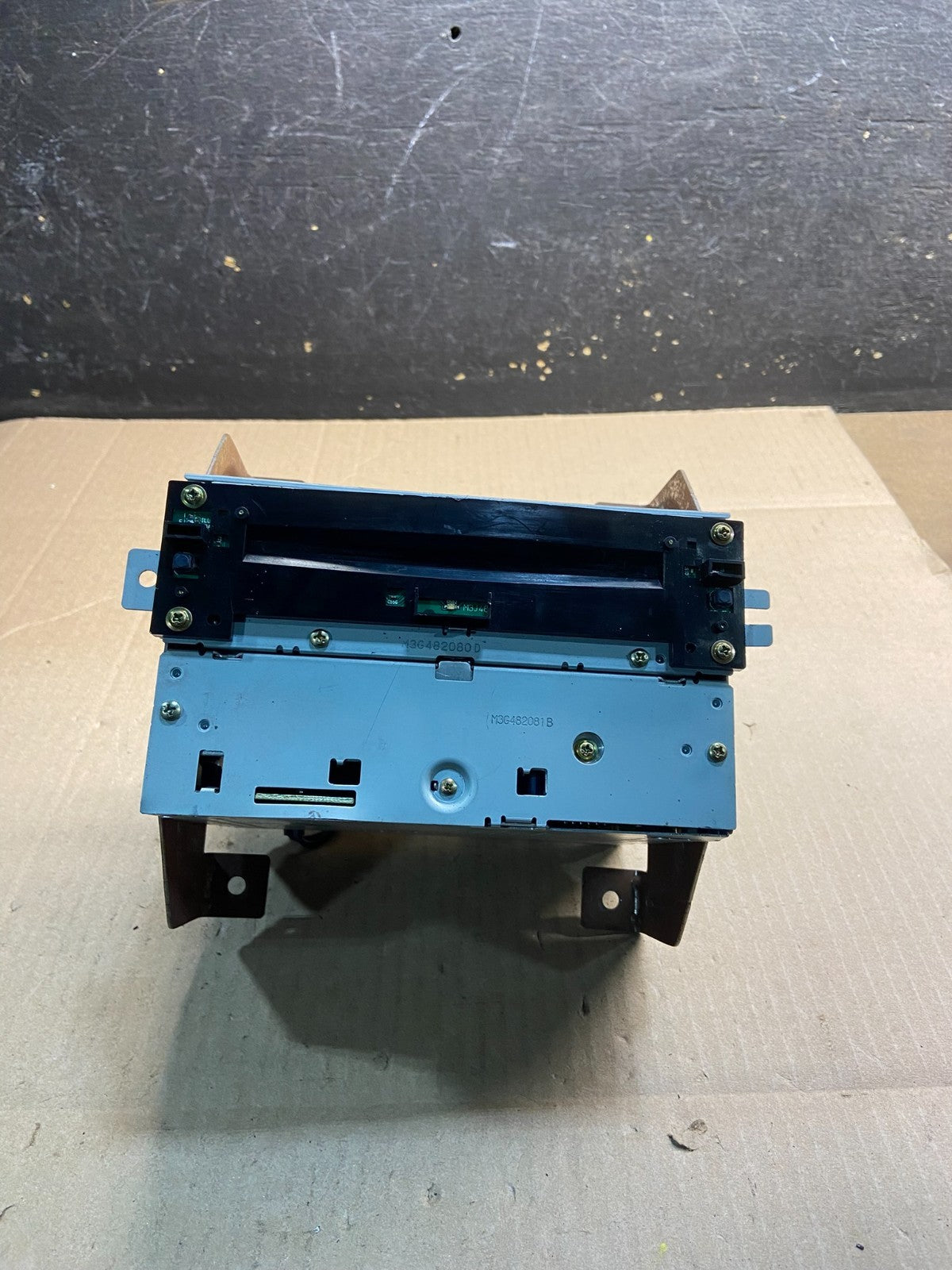 2005 Nissan Pathfinder Am Fm Cd Player Radio Receiver Z0547 DG0