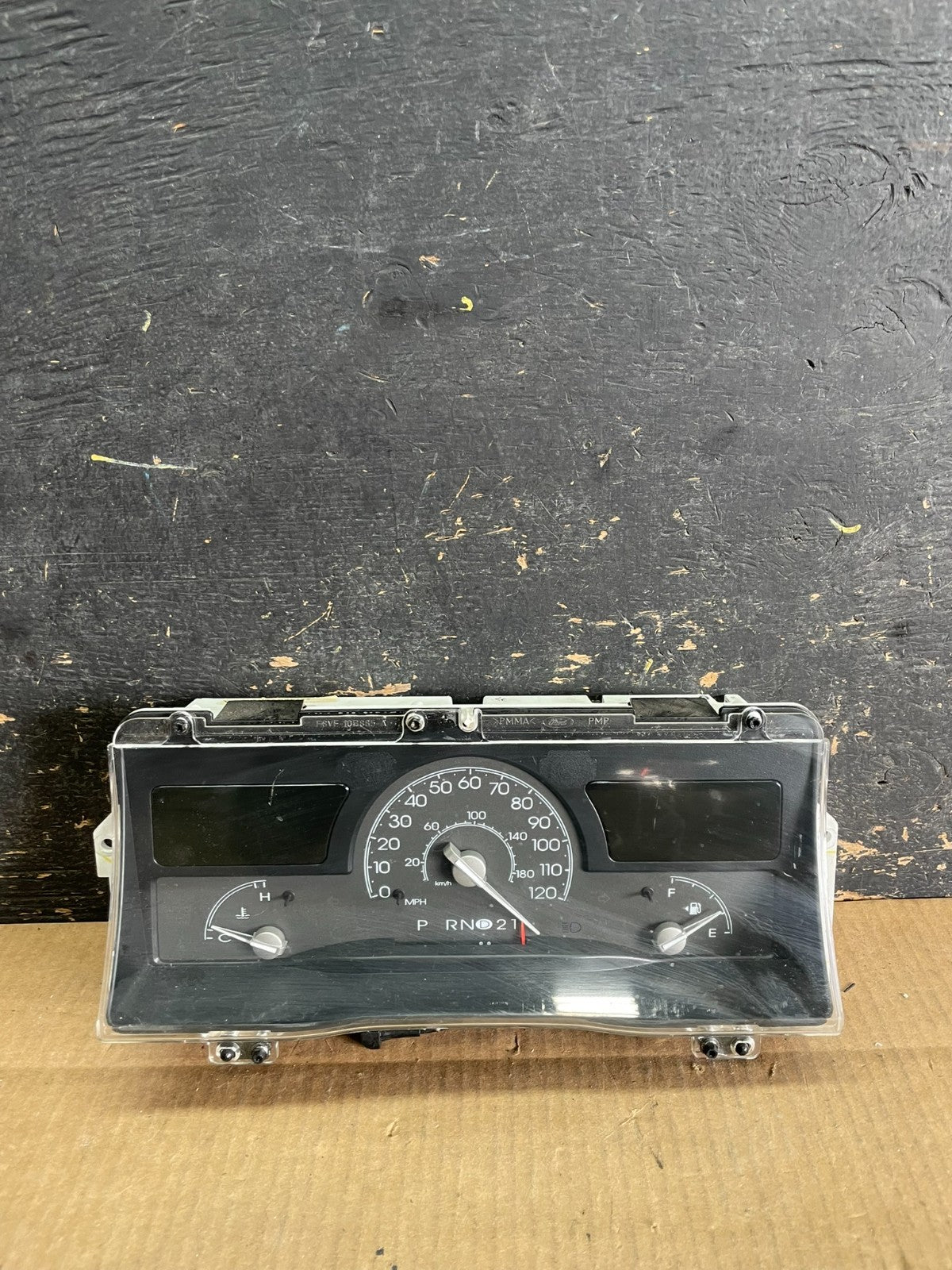 2005 Lincoln Town Car Speedometer Gauge Cluster Oem ab2898 DG0