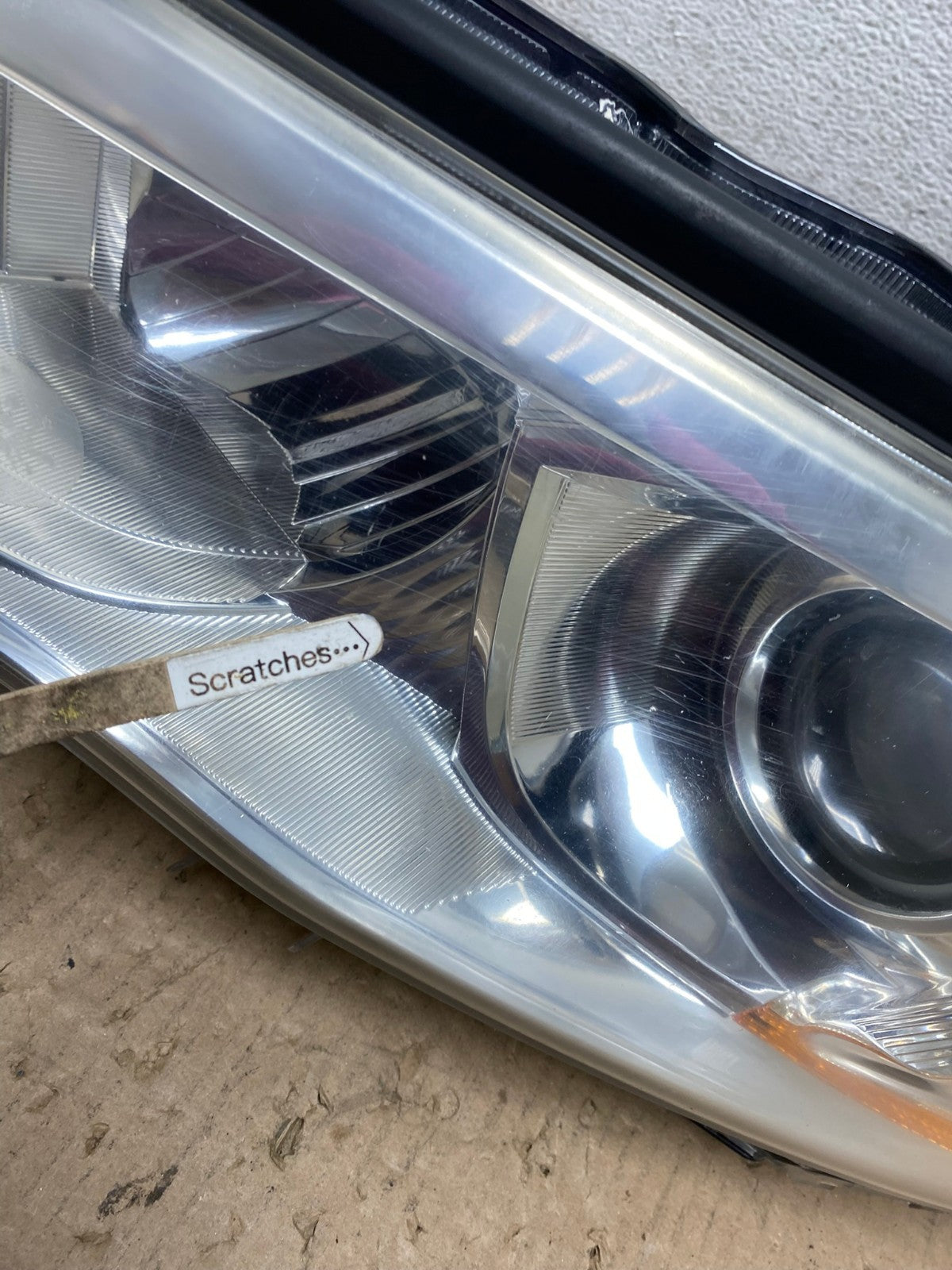 2014 - 2016 Toyota Highlander Left Driver LH Halogen Headlight AE8825 LK3