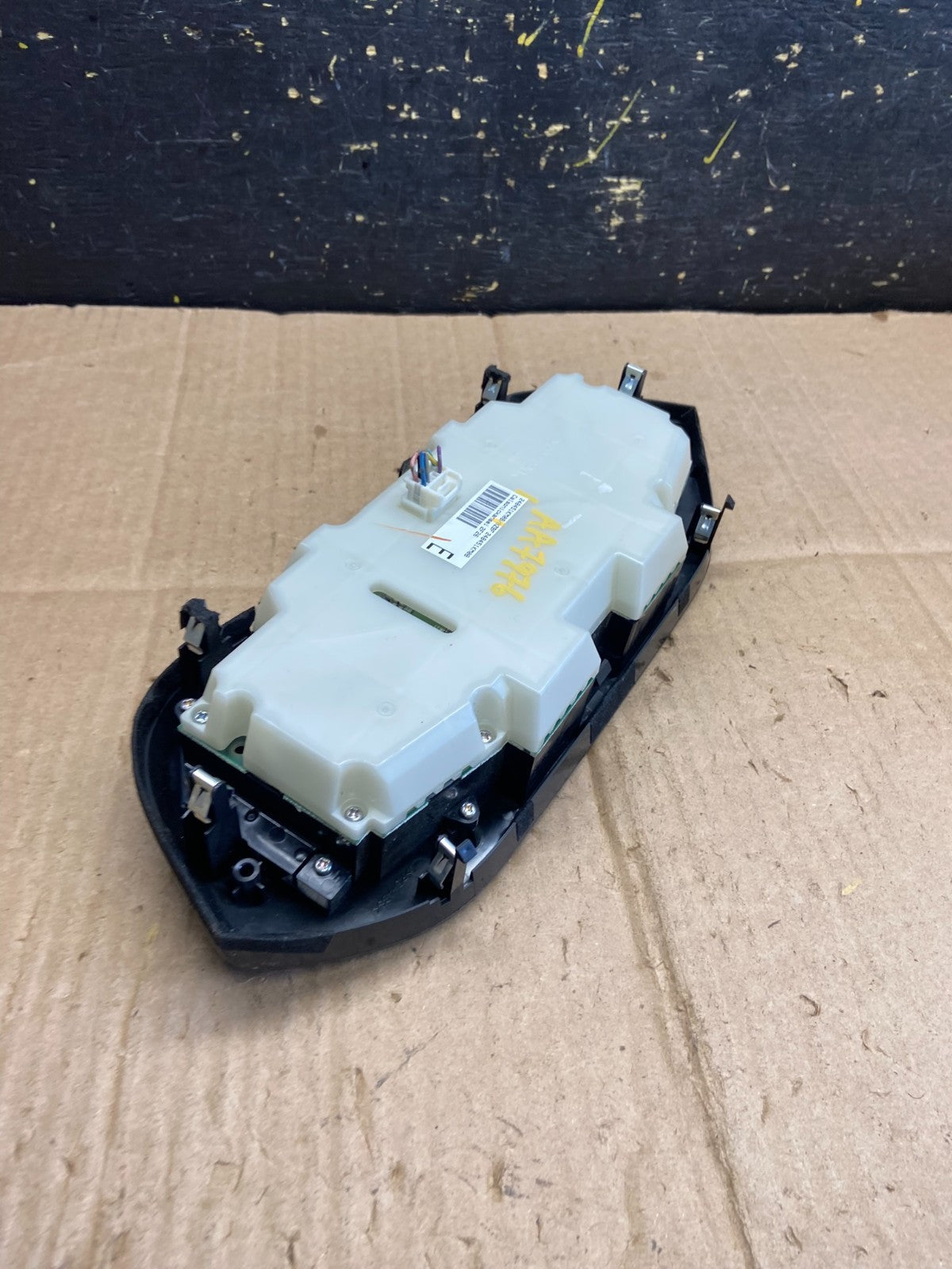 2011 to 2014 Nissan Juke  A/C Temperature Climate Control Panel OEM AA7976 DG5