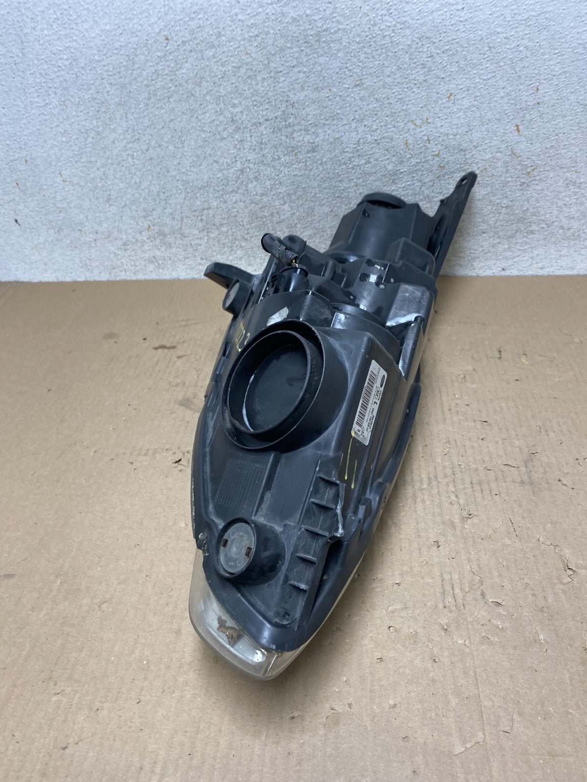 2013 to 2016 Ford C-MAX Left Driver LH Side Headlight AJ2223 DW7