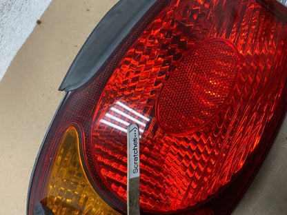 1999 2000 Hyundai Elantra Sedan Left Driver LH Tail Light AF4740 DW3