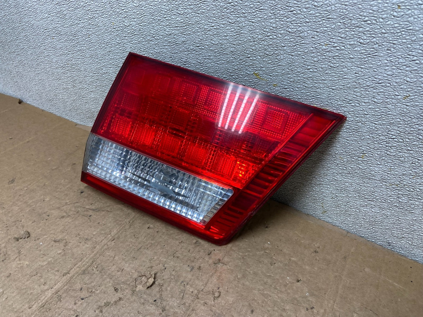 2005 2006 2007 Honda Odyssey Inner Right Passenger RH Tail Light AA5007 DW1