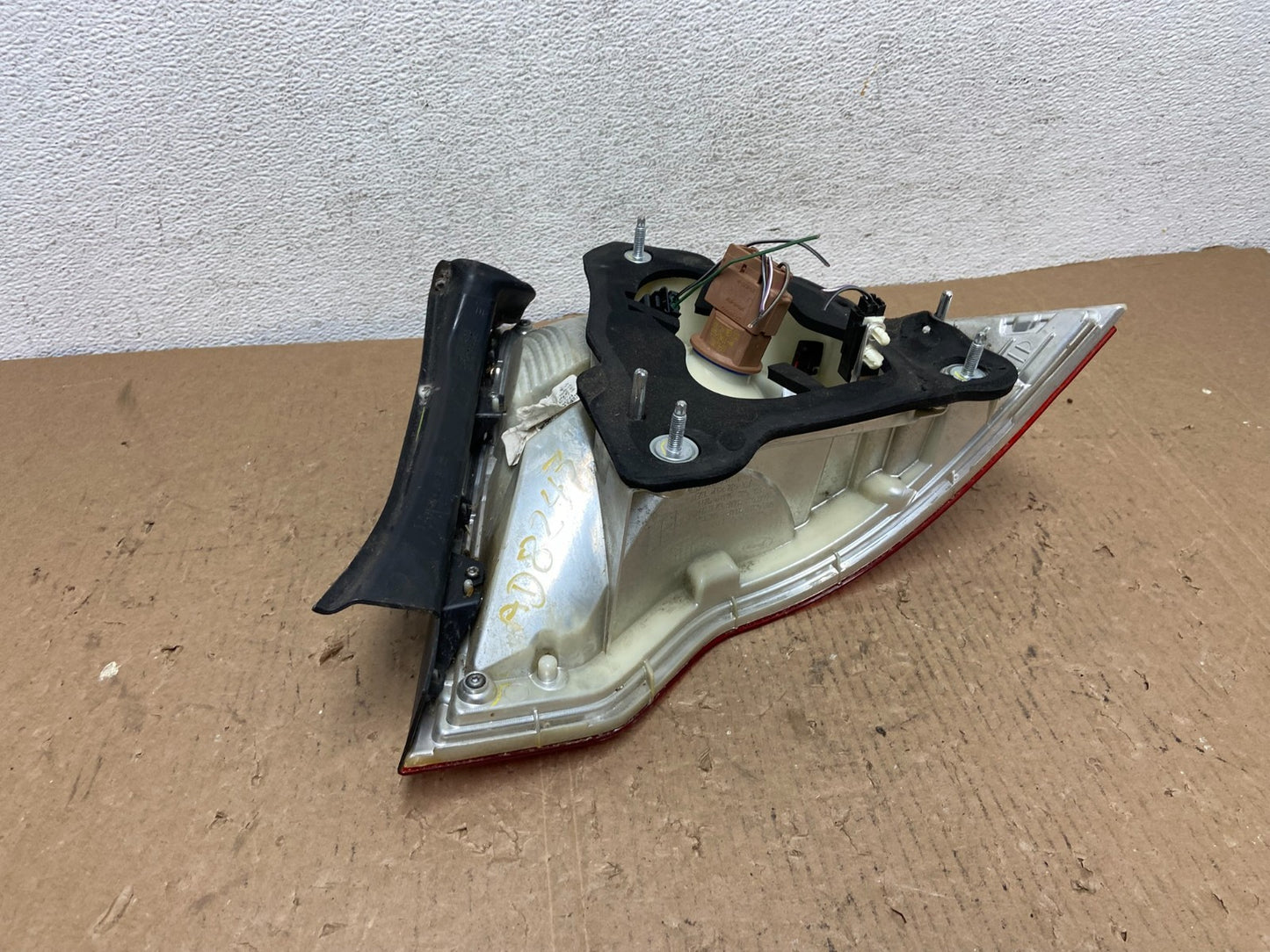 2010 2011 2012 Ford Fusion Left Driver LH Side Tail Light AD8243 DW5
