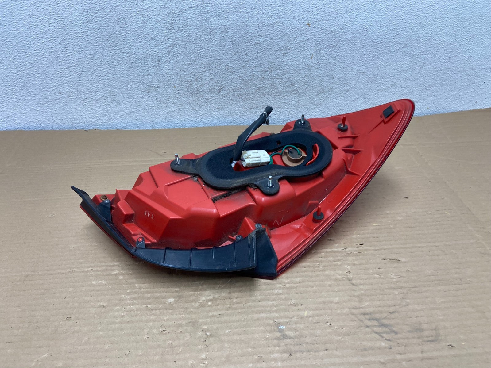 2007 to 2013 Infiniti G35 G37 Sedan Right Passenger Rh Tail Light AG8969 DW4