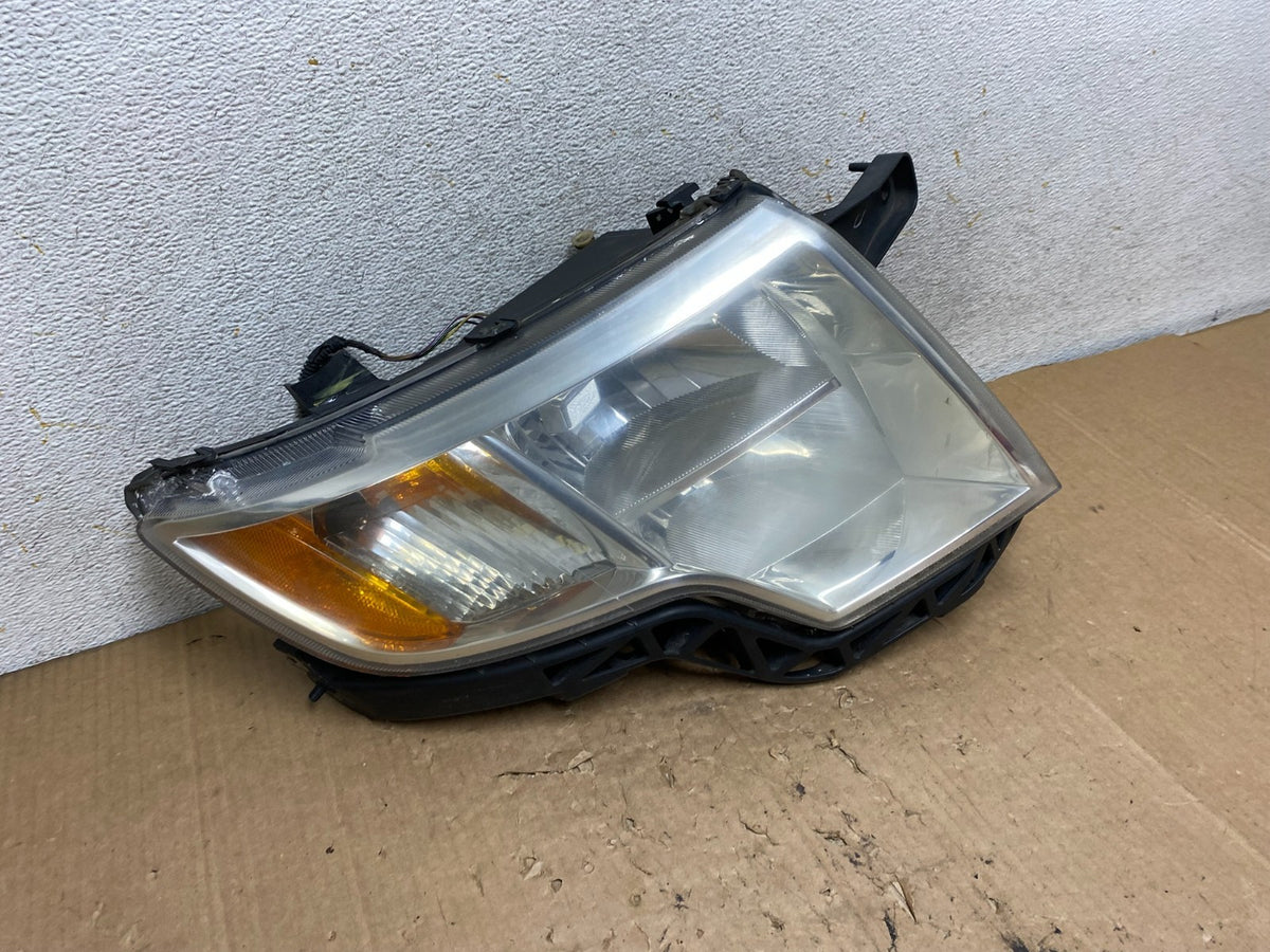 2007 to 2010 Ford Edge Right Passenger RH Halogen Headlight AI9118 DW2