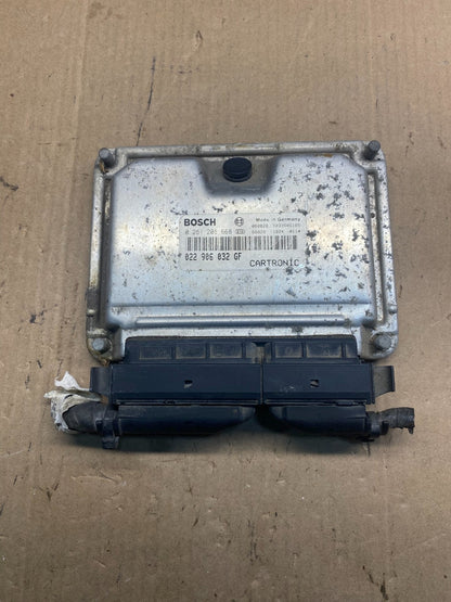 2005 2006 Porsche Cayenne Engine Computer Module ECM ECU AE7764 DW0