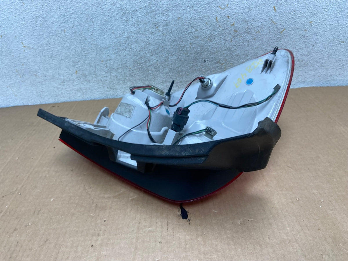 2010 to 2015 Chevrolet Equinox Right Passenger Rh Side Tail Light AI8409 LK4