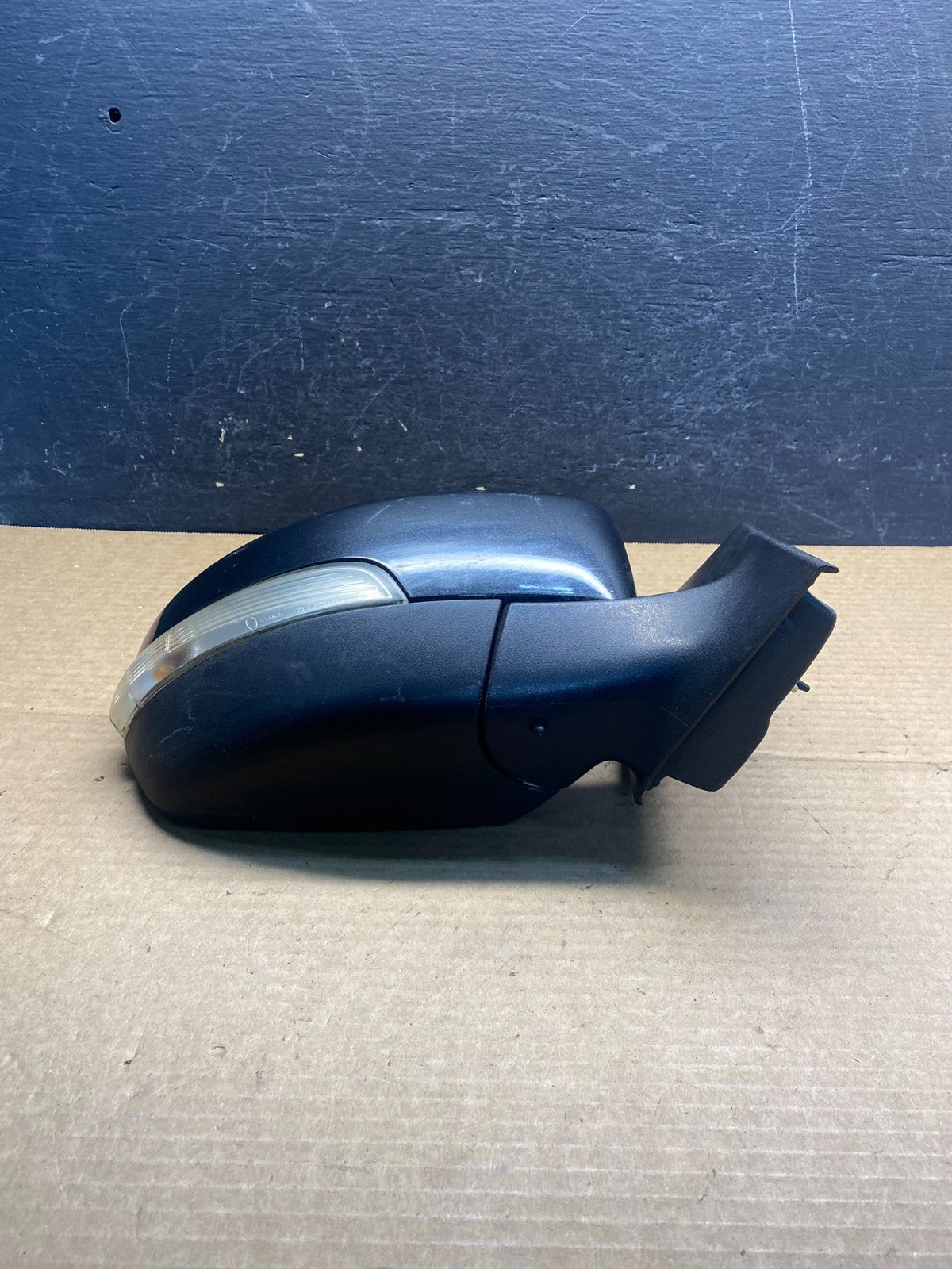 2012-2014 Ford Focus Right Passenger View Door Turn Sgn Mirror AF6789 DW3