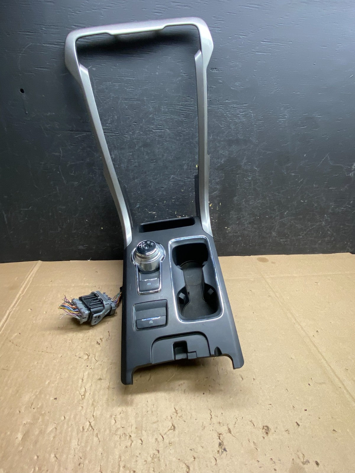 2017 to 2020 Ford Fusion Front Center Console Cup Holder Cupholder AJ1406 DG0