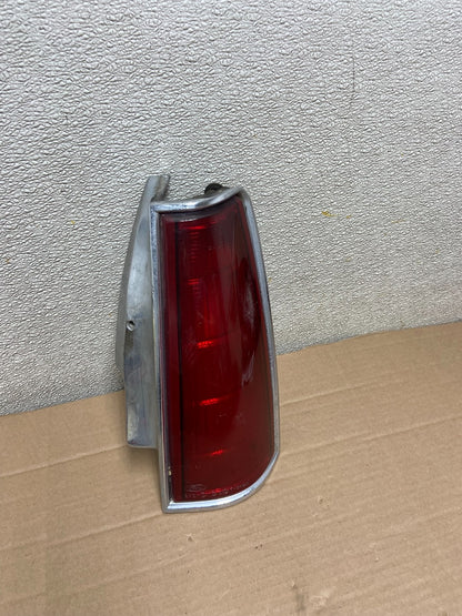 1984 to 1992 Lincoln Mark VII Right Passenger Side Tail Light OEM AA8647 LK2