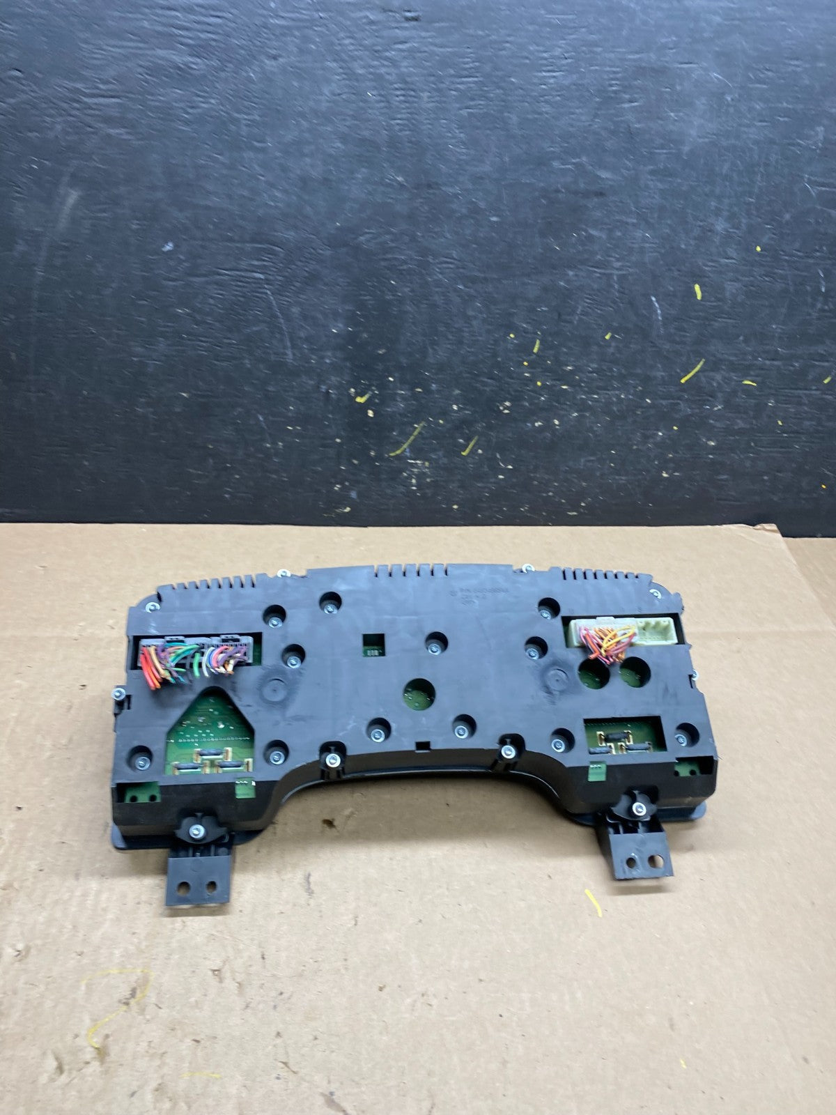 2005 to 2009 Dodge Durango Speedometer Instrument Cluster Gauge T45705