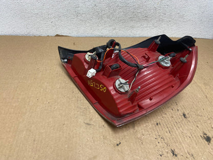 2001-2003 Sedan Hyundai Elantra Left Driver Lh Side Tail Light AG2350 LK6