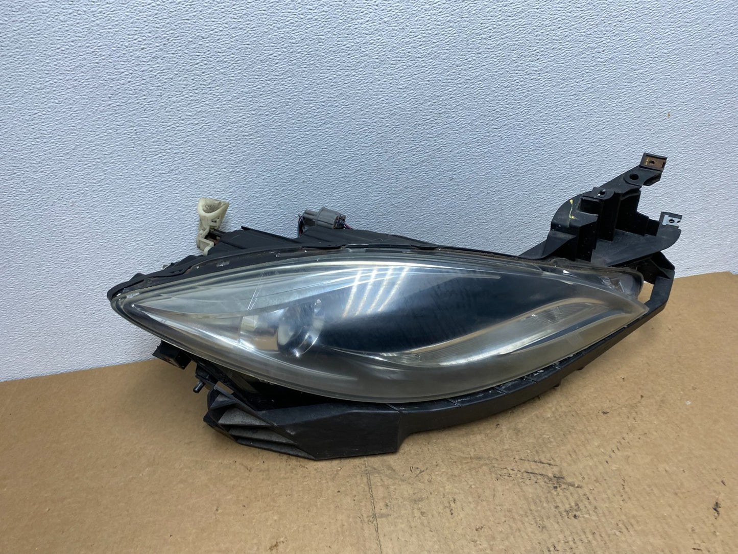 2011 - 2013 Mazda 6 Right Passenger RH Side Halogen Headlight Oem AC3223 DW0