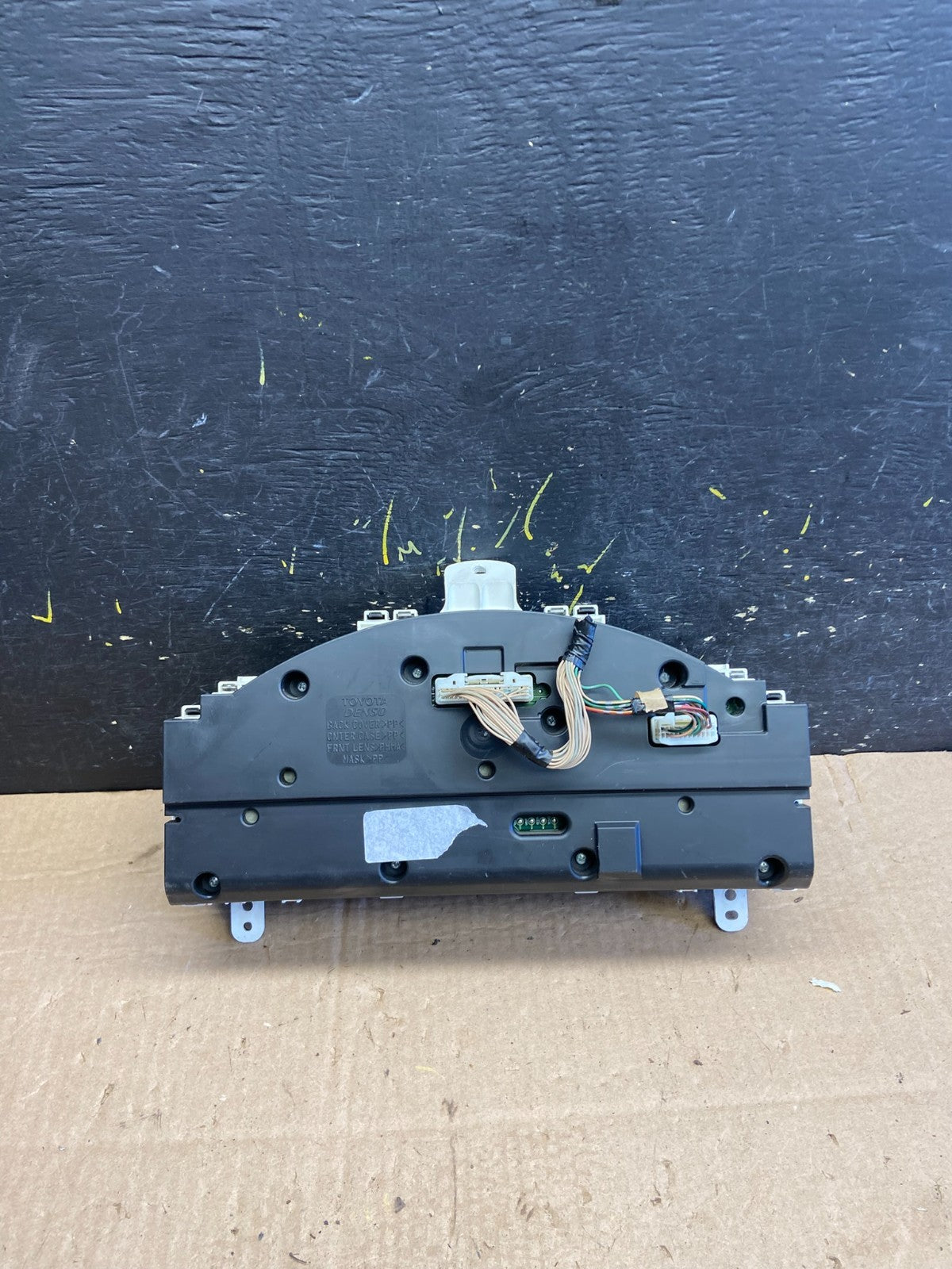 2005 2006 Toyota Solara Speedometer Cluster Gauge OEM z0302 DG4