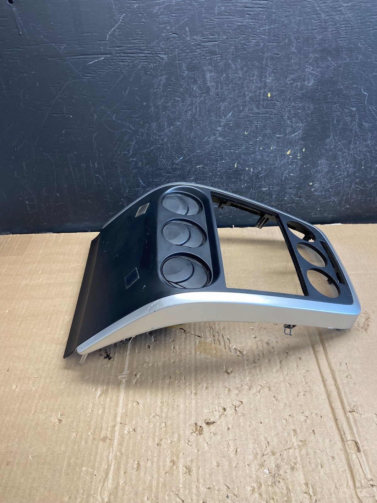 2007 - 2009 Mazda CX-7 Radio Dash Trim Climate Control Bezel W/Vent AE1807 DG2