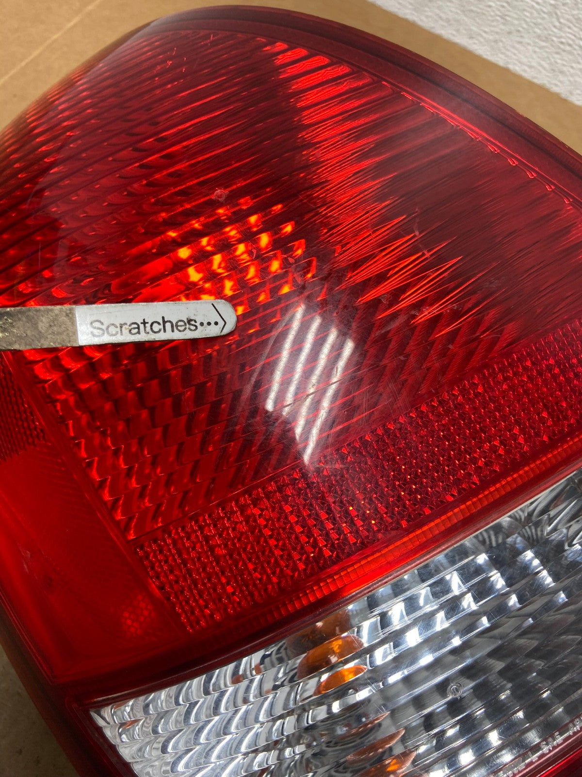 2001-2003 Sedan Hyundai Elantra Left Driver Lh Side Tail Light AE1530 LK3