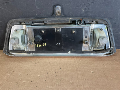 2000- 2002 Lincoln LS Rear Finish Panel Trunk Panel Chrome AE8429 DW3