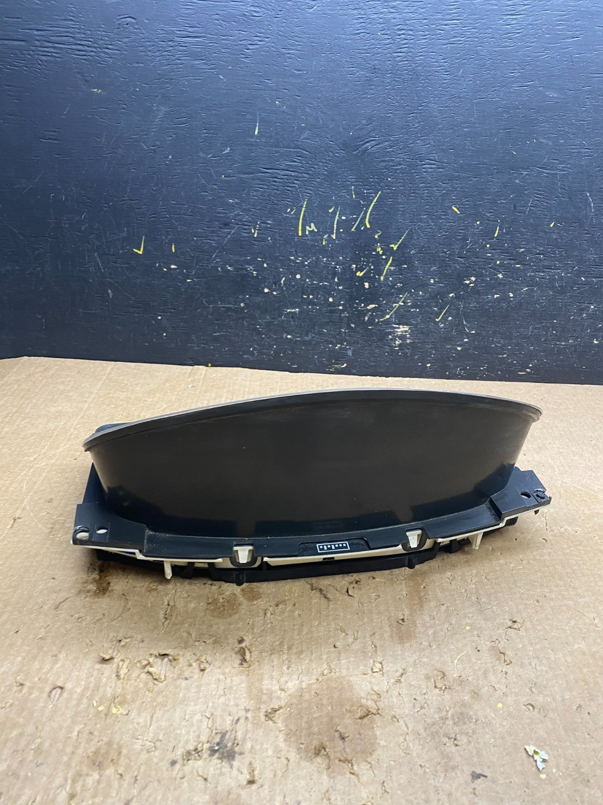 2004 to 2007 Chevrolet Express Speedometer Cluster Gauge OEM Z7131 DG3