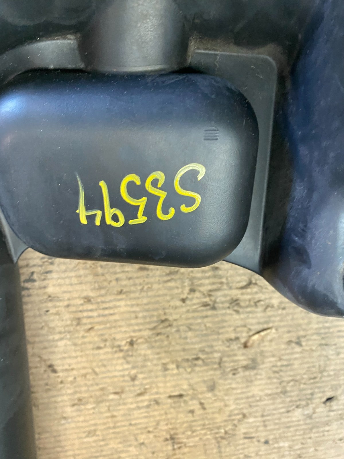 2011 - 2013 Dodge Durango 3.6L Resonator Air Intake Tube OEM  S3594 DG9