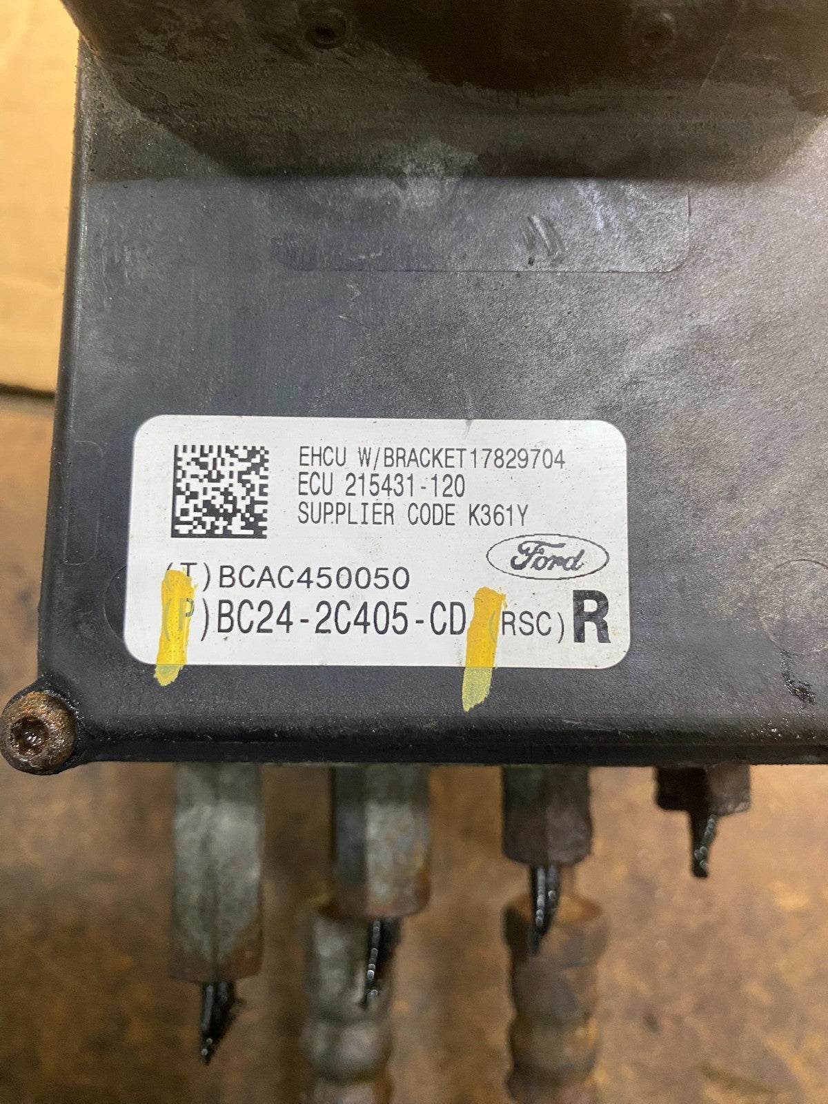2011 - 2014 Ford E250 E350 Van  ABS Anti Lock Brake Pump Module Oem AB7143 DG6