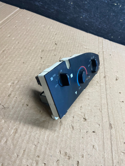 2009-2014 Ford Van Econoline E150 E250 A/C Heater Climate Control AF6281 DG2