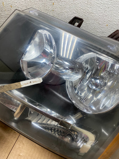 2007 to 2013 Chevrolet Suburban Tahoe Left+Right Set Headlights DEPO AI6632 DW6