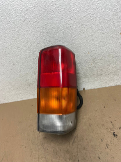 1997 to 2001 Jeep Cherokee Right Passenger Side Tail Light AF5744 LK0