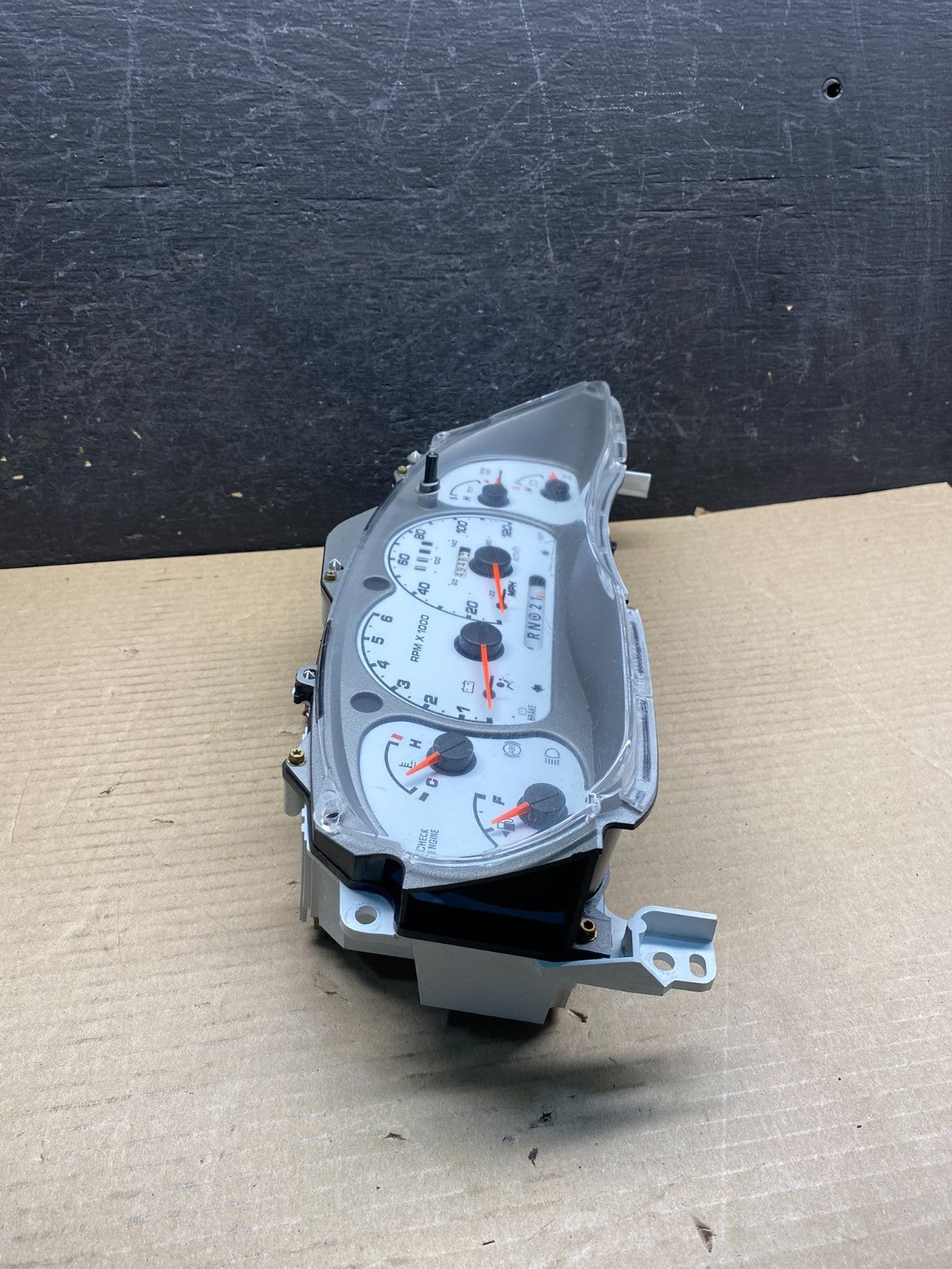 2001 to 2003 Ford Ranger Speedometer Instrument Cluster AH9683 DW1