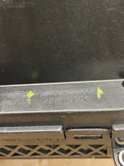 2007-2008 Hyundai Tiburon Center Climate Control Heater A/C AF2016 DG7
