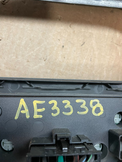 2001 2004 Dodge Dakota Speedometer Climate Control Radio Panel Bezel AE3338 DG4
