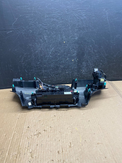 2020 to 2023 Ford Explorer A/C Heater Climate Control Panel AD2273 DG4