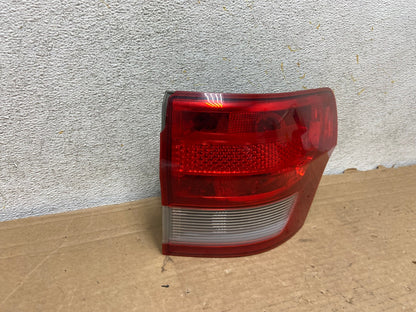 2011-2013 Jeep Grand Cherokee Right Passenger Side Rh Tail Light AH8484 LK1