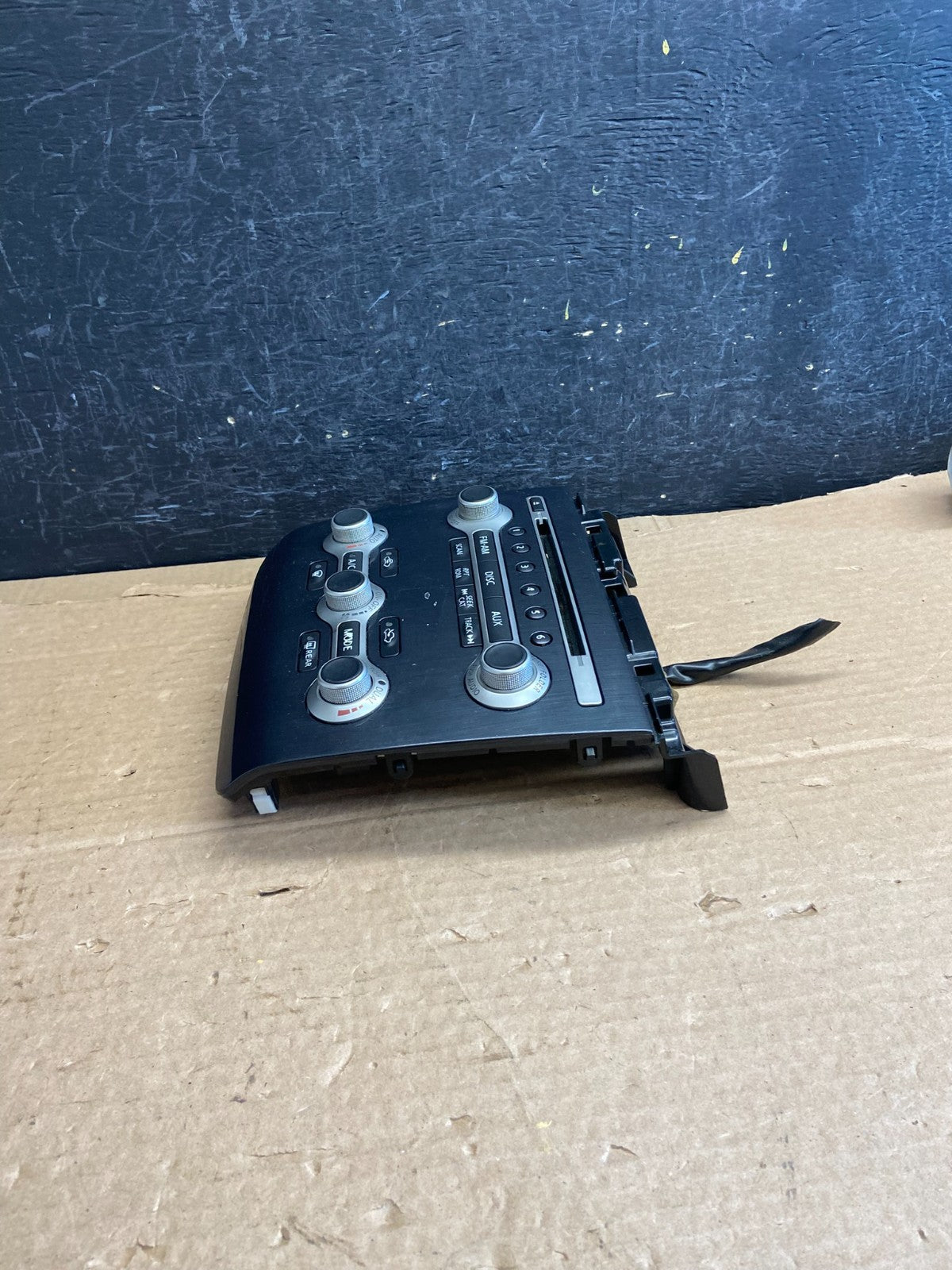 2012 2013 2014 Nissan Maxima Radio Audio Panel Control Bezel Trim af2573 DG2