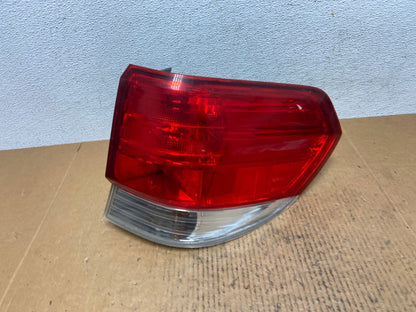 2008 2009 2010 Honda Odyssey Right Passenger Side Tail Light AE0299 LK0