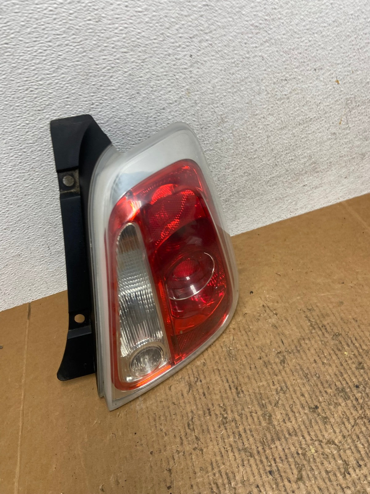 2012-2017 Fiat 500 Right Passenger RH Side Tail Light AE1459 LK2