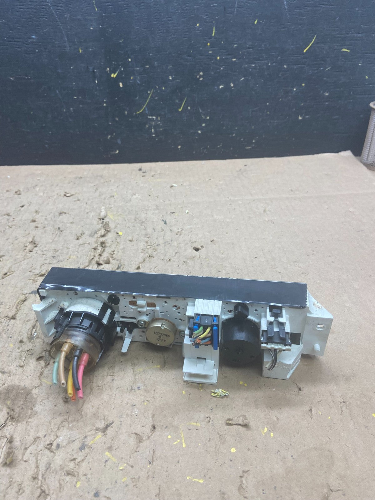 2001 - 2007 GMC Chevrolet Astro Express Climate Control A/C t9028 DG4