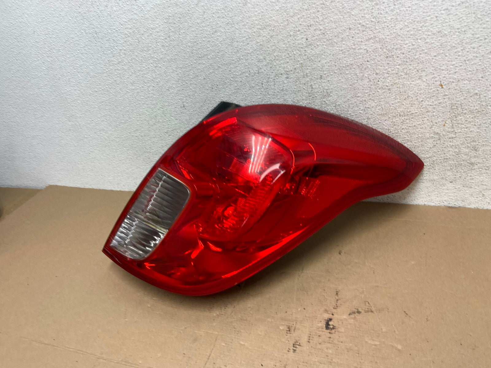 2013 to 2016 Buick Encore Right Passenger RH Side Tail Light AF4443 LK1