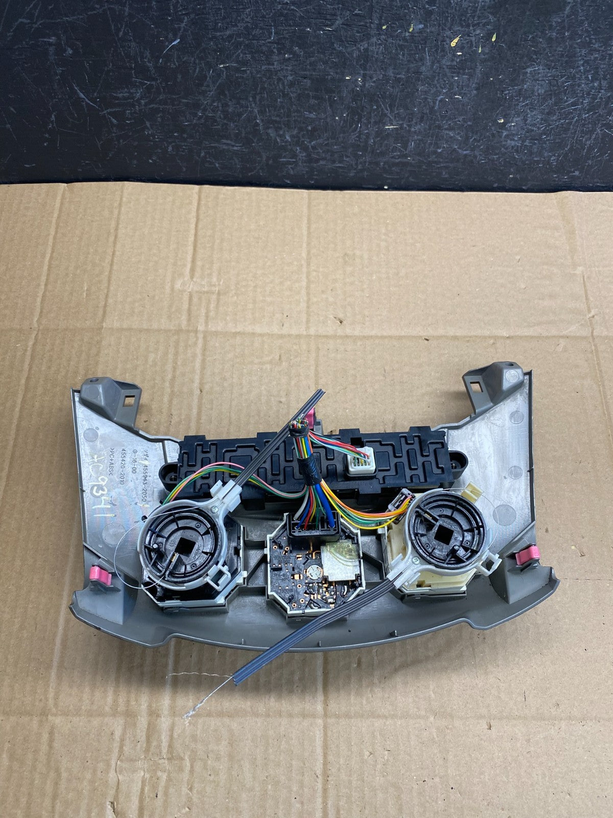 2006 - 2012 Toyota RAV4 A/C Heater Climate Control Unit Switch AC9341 DG5